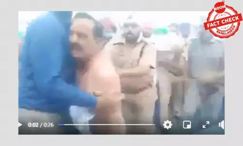 না, এটা শিয়া নেতা ওয়াসিম রিজভীকে গণধোলাইয়ের ভিডিও নয় না, এটা শিয়া নেতা ওয়াসিম রিজভীকে গণধোলাইয়ের ভিডিও নয়