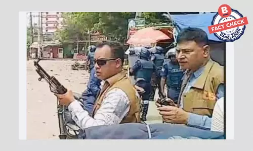 নারায়নগঞ্জে বন্দুক হাতে আলোচিত পুলিশ কর্মকর্তা রাহুল পাটওয়ারী নন নারায়নগঞ্জে বন্দুক হাতে আলোচিত পুলিশ কর্মকর্তা রাহুল পাটওয়ারী নন